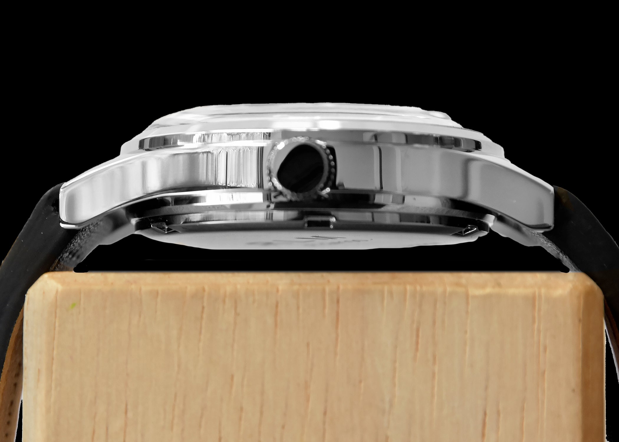 Aeschbach WW2 Pattern Germany Luftwaffe / Reichsluftfahrtministerium (RLM) Pilots Watch with Sapphire Box Crystal and 21 Jewel Automatic Mechanical Movement