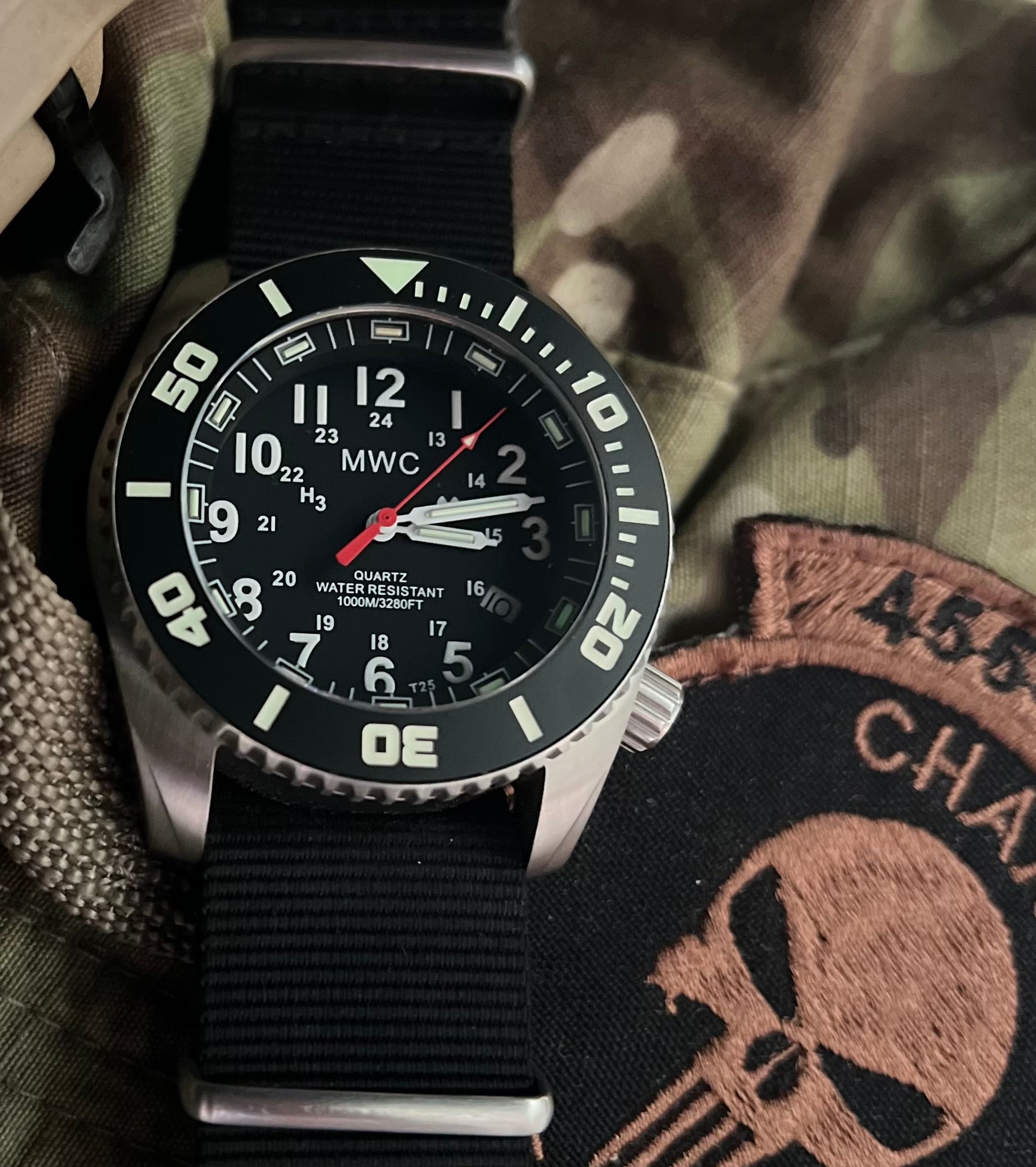 MWC "Depthmaster" 100atm / 3,280ft / 1000m Water Resistant Military Divers Watch in a Stainless Steel Case with GTLS and Helium Valve (10 Year Battery Life)