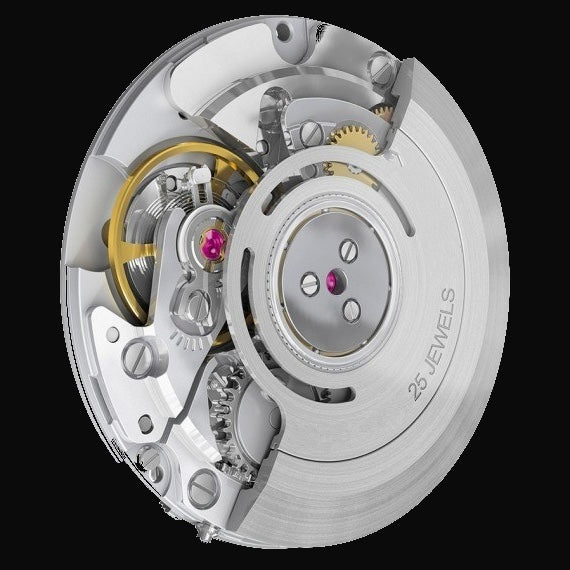 MWC Classic 1950s/1960s Pattern 25 Jewel Automatic "Adventurer" Watch with 200m Water Resistance and Retro Luminous Paint, Sapphire Crystal on a High Quality Seat Belt NATO Strap