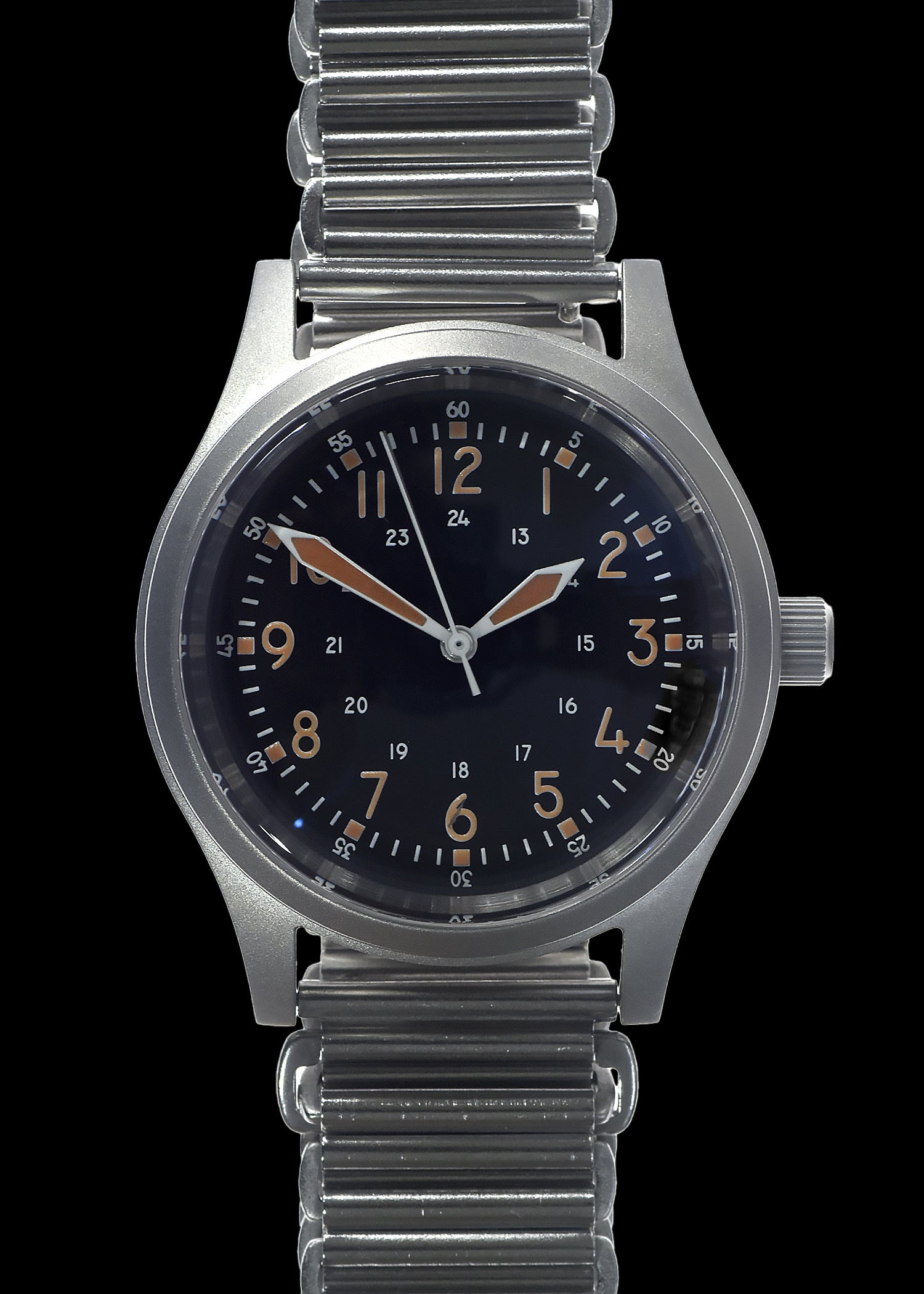 A-17 U.S 1950s Korean War Pattern Automatic 100m Water Resistant Military Watch with Shatter and Scratch Resistant Box Sapphire Crystal on a Retro Stainless Steel "Bonklip" Bracelet with a Black Military Webbing Strap